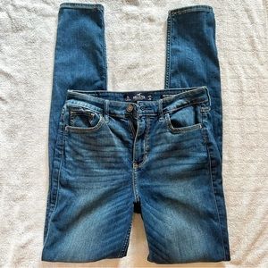 Hollister - Women’s (Sz 5, Long) High Rise Super Skinny Blue Jeans